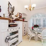 Mon Plaisir Apartment