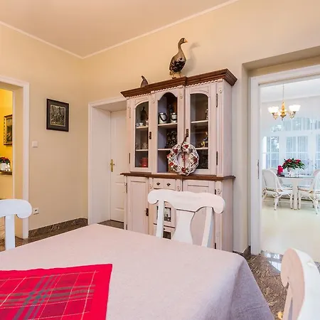 Mon Plaisir * كارباش